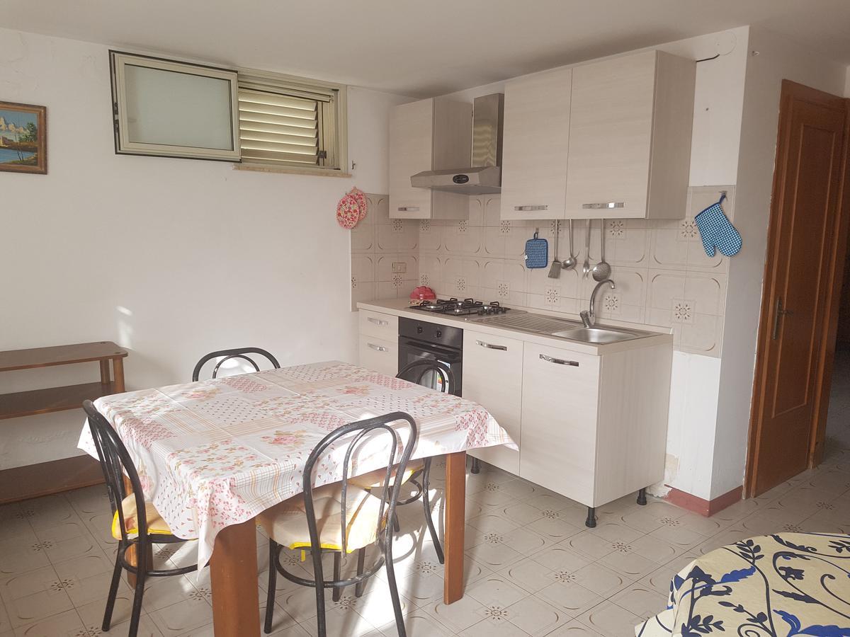 Ws Economy Rooms & Apartment Gallipoli Bagian luar foto